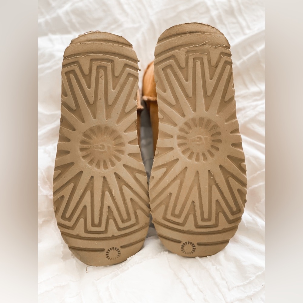 Mini Platform Ugg Boots! - image 6